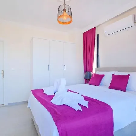 Otel Hisaroenuende 4+1 Fethiye